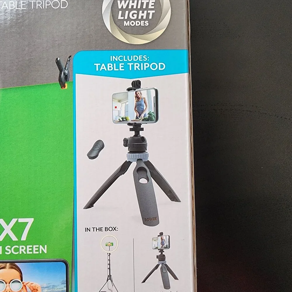 Set of items Bower Content Creator Table Tripod, 5 x 7 Green Screen, & 4 clamps